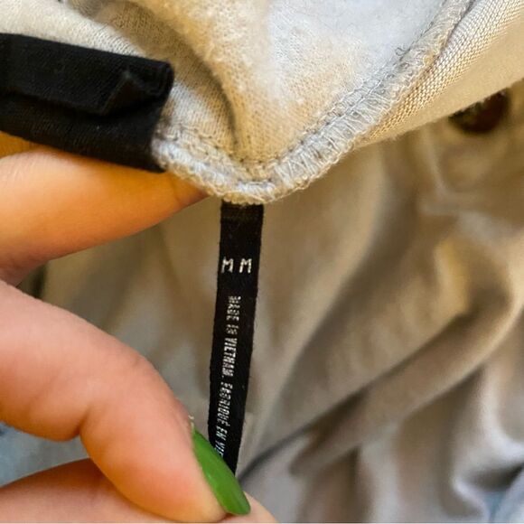 Out From Under Women's Cream 3 Button Front Popover Top M - Picture 5 of 5